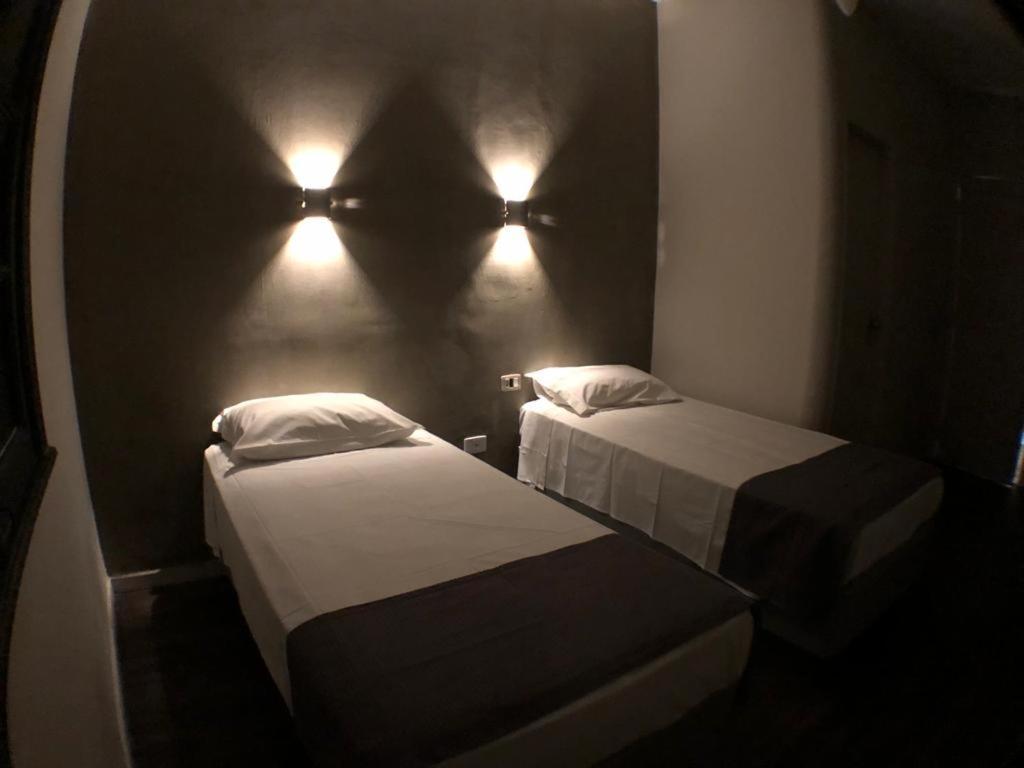 Hotel Caravelas Сан-Пауло Экстерьер фото